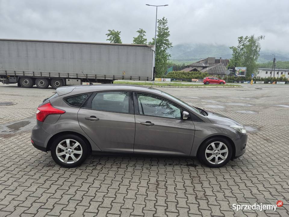 Ford Focus III 16d 116 Climatronic DOINWESTOWANY Zarejestrowany w Polsce śląskie Bujaków sprzedam