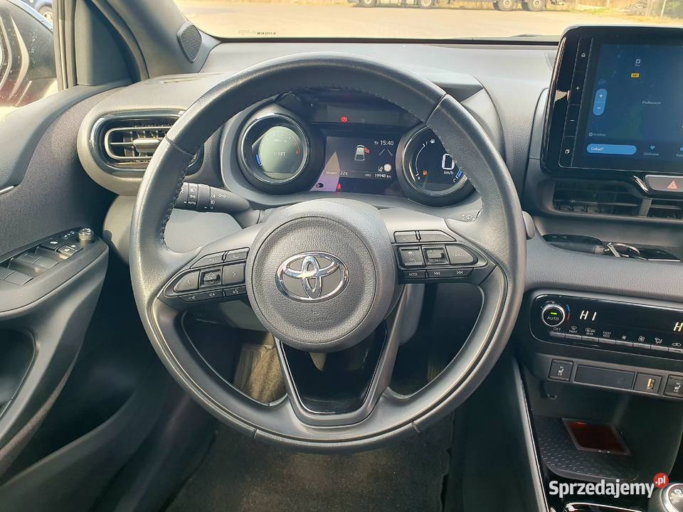 Yaris 4 2023 rej 2022 prod 15 benz 125 20 nieuszkodzony sprzedam