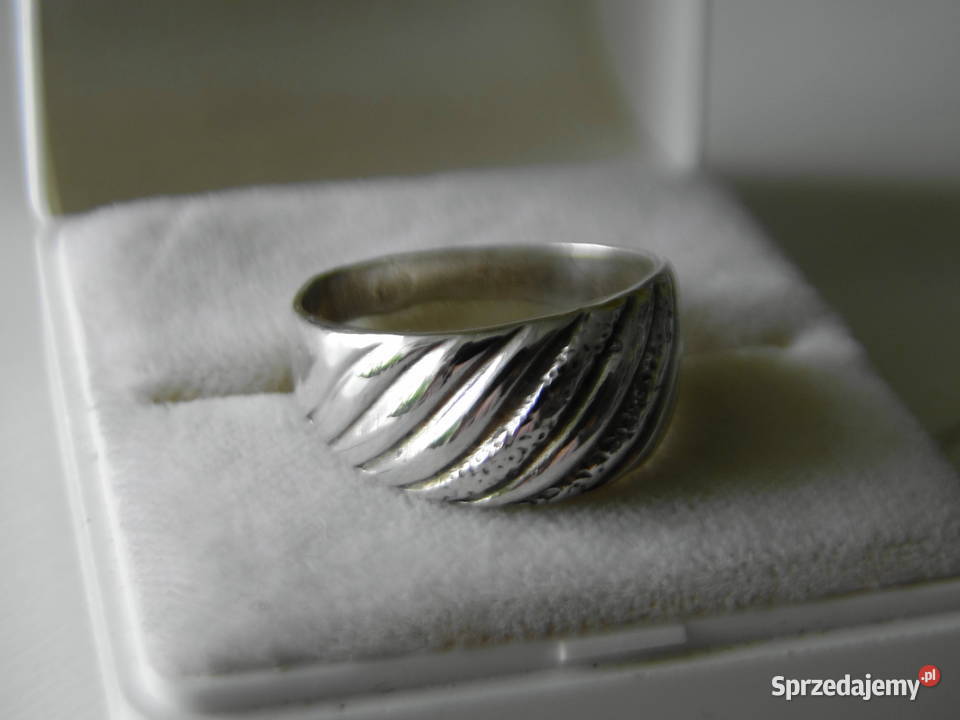 Ryflowany pierścionek srebro 925 Zegarki i Biżuteria mazowieckie Warszawa