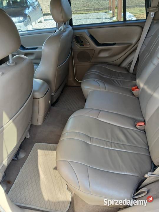 jeep grand cherokee wj Rok produkcji 2004 Korczyna