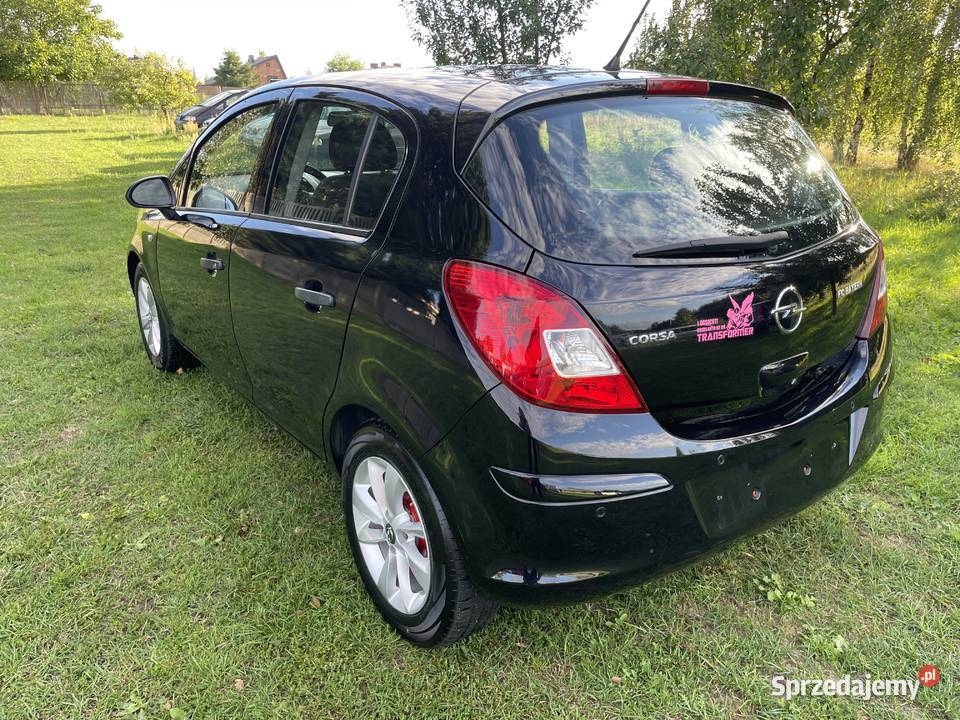 ŁADNA CORSA 12 b 112000 benzyna