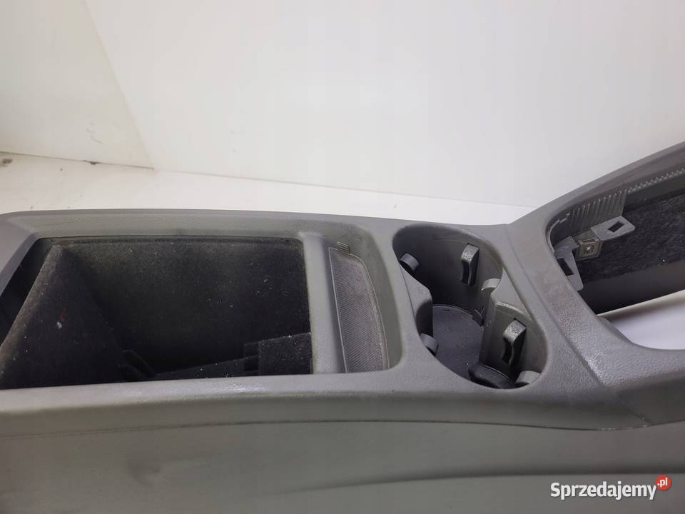 TUNEL ŚRODKOWY AUDI Q5 8R 8R0863242 SZARY Przystajń