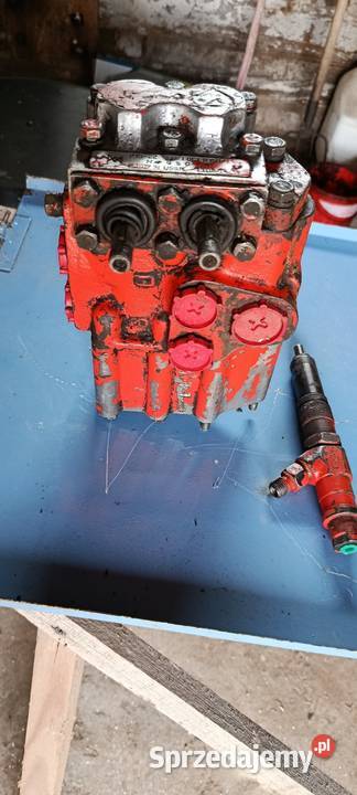 Rozdzielacz hydrauliczny do T 25 Władimiriec Władimirec Zamość