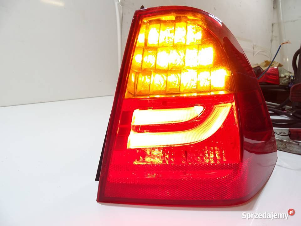 LAMPA PRAWA TYLNA TYŁ BMW E91 LIFT 7289432 Strzyżewice