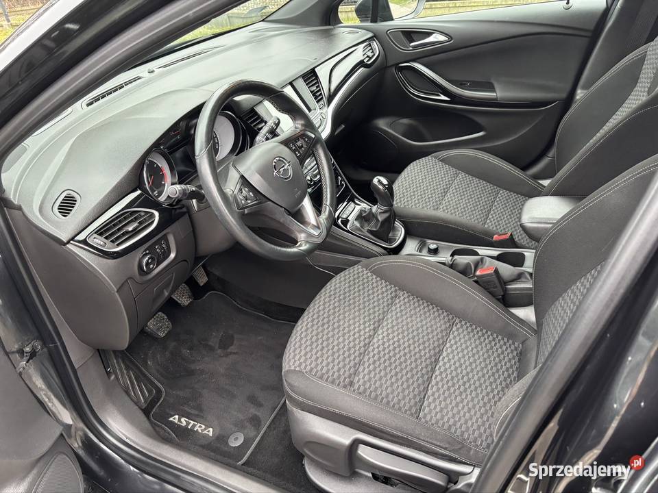 Opel Astra K HB 14T ASR (kontrola trakcji) Okuniew