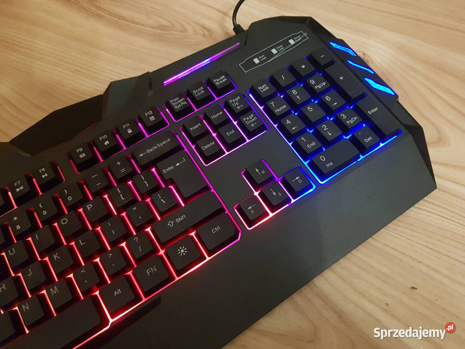 Klawiatura przewodowa podświetlana RGB Warszawa