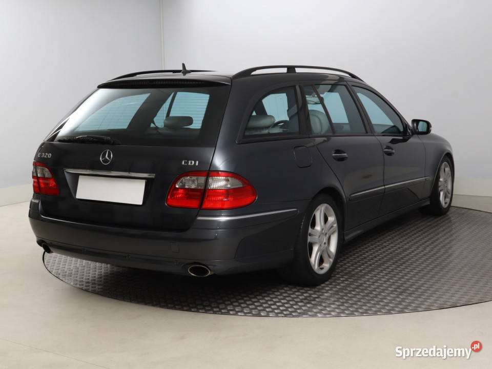 Mercedes E E 300 CDI BlueTec szary Bielany Wrocławskie