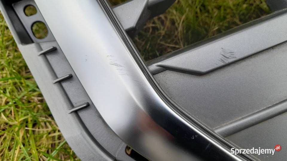 AUDI Q2 ATRAPA CHŁODNICY GRILL 8A1853651 osobowe Goleniów