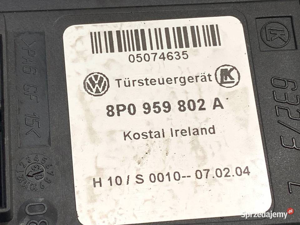 PODNOŚNIK SZYBY PRAWY PRZÓD AUDI A3 8P