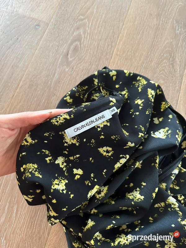 Sukienka Calvin Klein XS OKAZJA czarny Braniewo