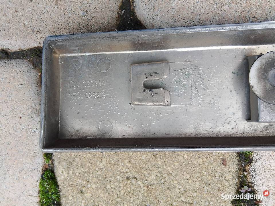 Listwa drzwichrom Peugeot 2008 Rok produkcji 2018 Kielce sprzedam