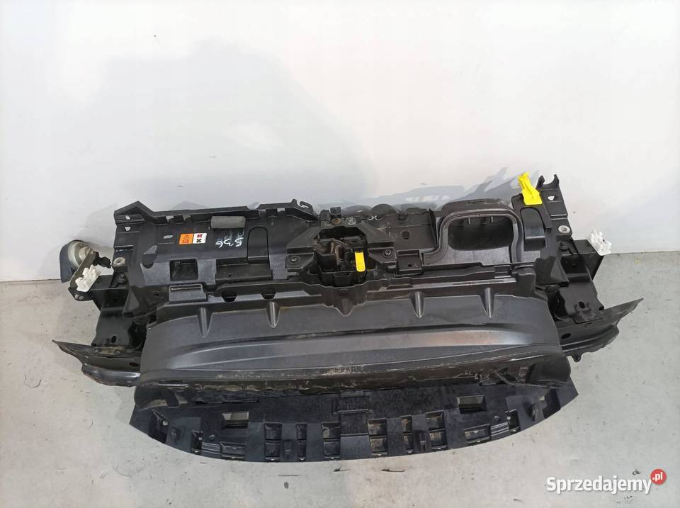 PAS PRZEDNI Ford Fiesta Mk7 20082016 Rok produkcji 2011 świętokrzyskie