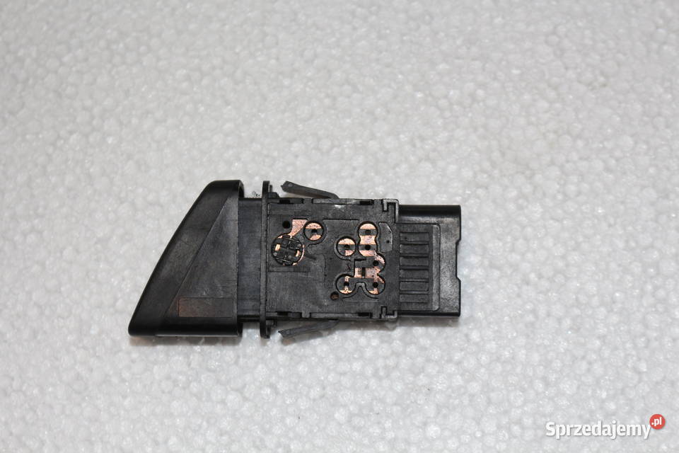 MAZDA 323 F BJ 9803 PRZEŁĄCZNIK AWAYJNYCH 9 PIN