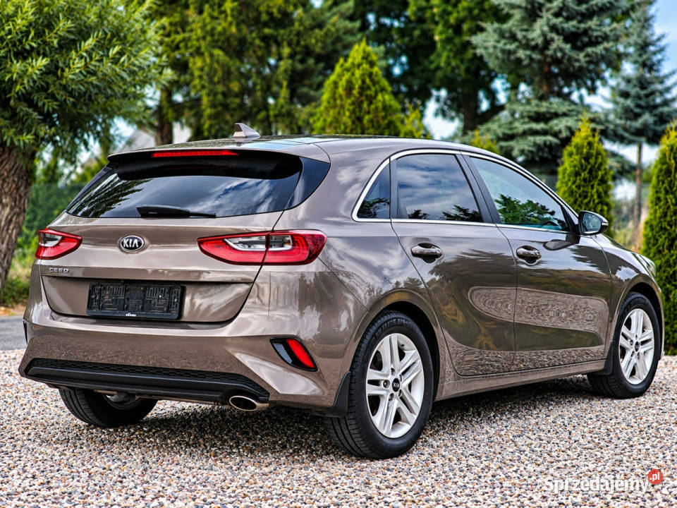 Kia Ceed III 2018 nieuszkodzony Sadlno