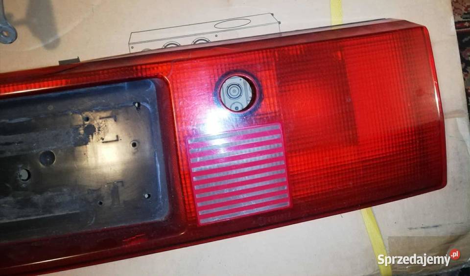Blenda tył audi 80 b3 90 b3 80 b4 avant osobowe podkarpackie Zagórz sprzedam