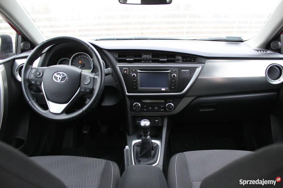 Toyota Auris Auris II 16 benzyna Hatchback ledy mazowieckie Warszawa