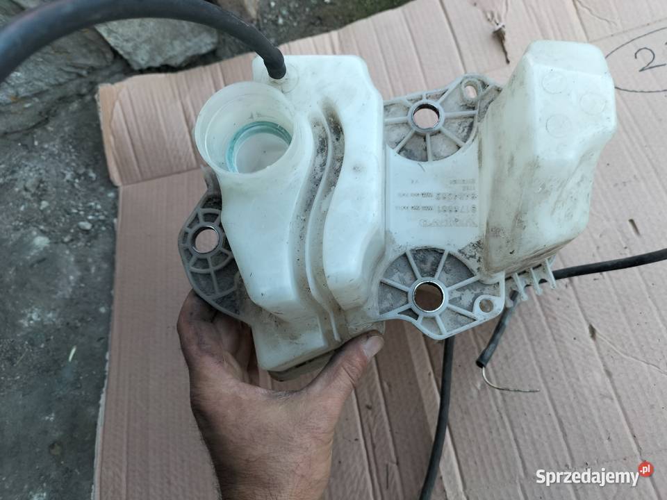 VOLVO V70 ZBIORNICZEK PŁYNU SPRYSKIWACZY Kamień-Kolonia