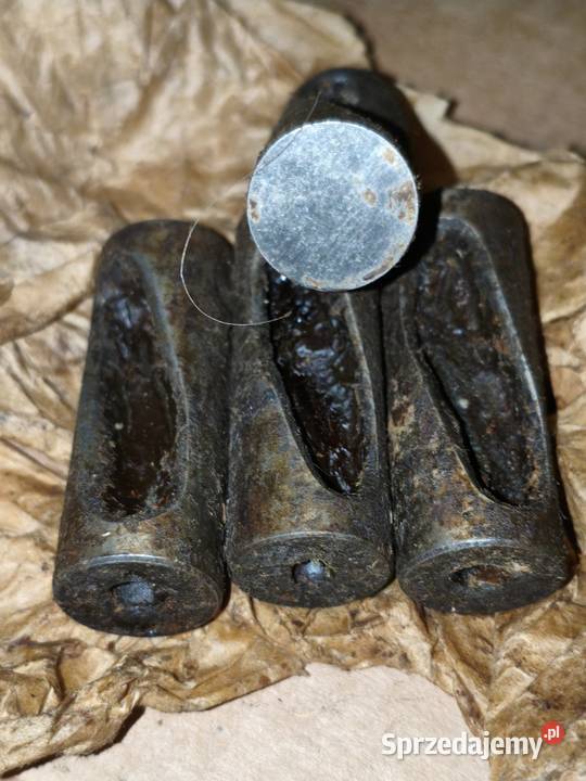 Oryginalne popychacze zaworowe Dniepr MT K650 Płytki zaworowe Leszno sprzedam