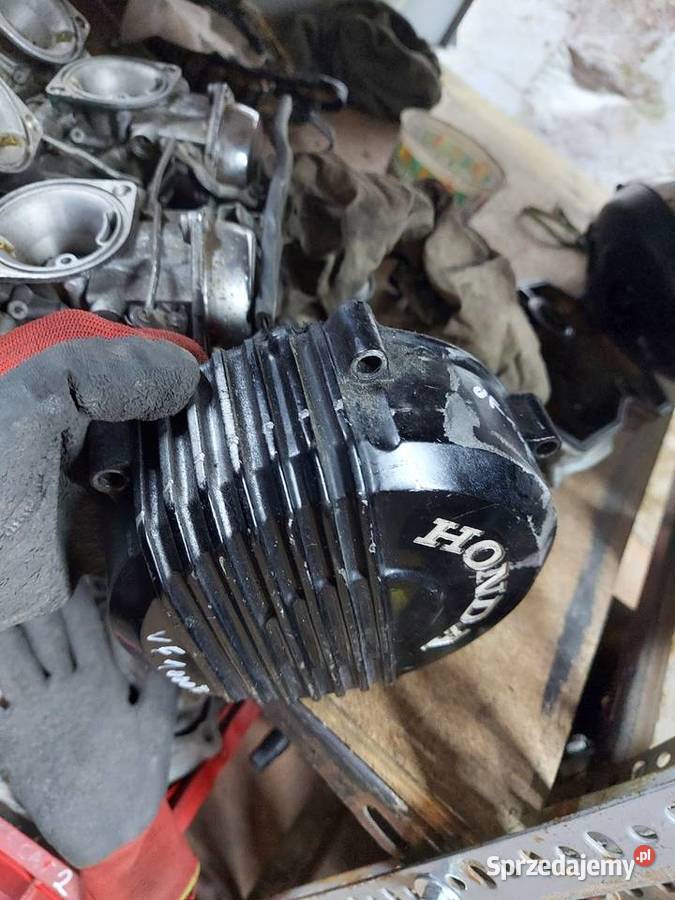 Honda vf1000 pokrywa lewa dekiel Kapa vf 1000 sprzedam