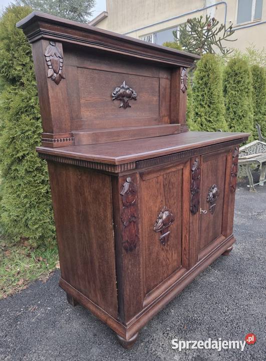 Pomocnik z początku XX w renowacji 9264 Meble