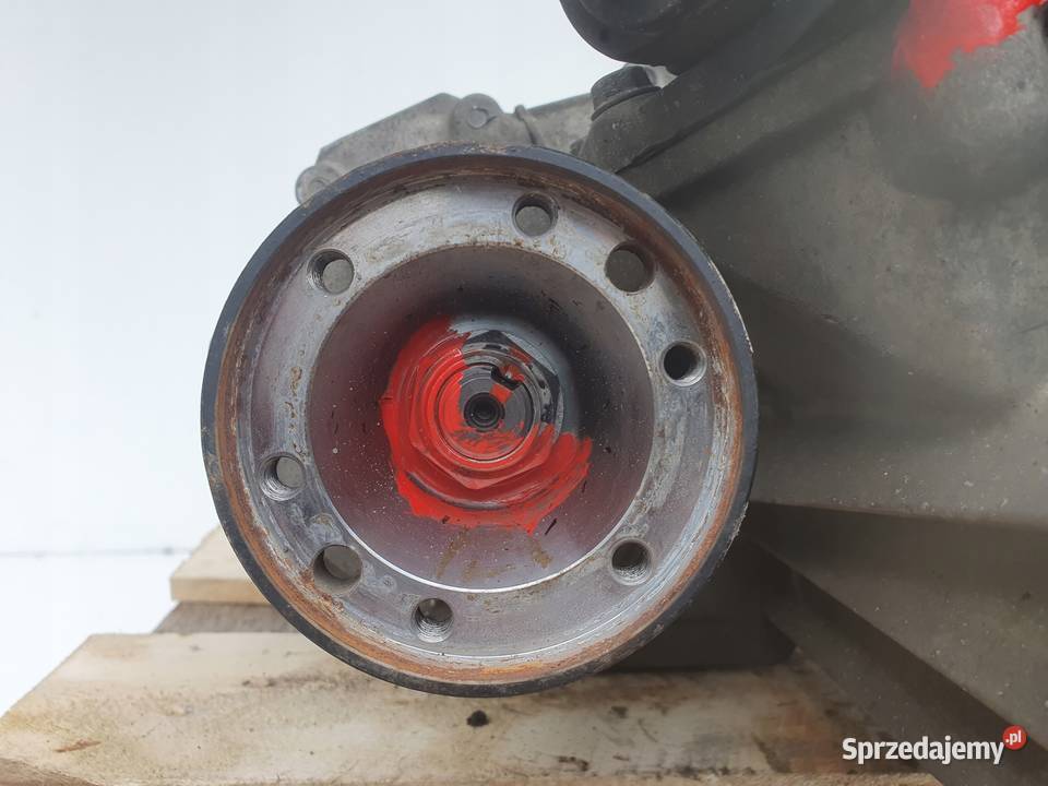 Suzuki Grand Vitara II 24 16V REDUKTOR SKRZYNI osobowe Janów