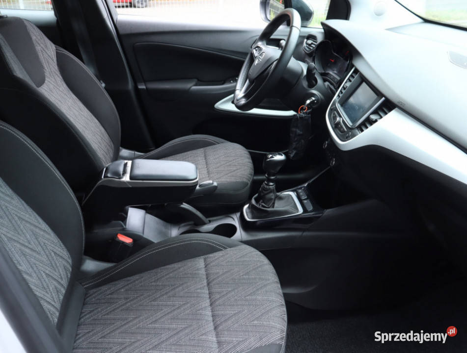 Opel Crossland 12 Turbo 81KM