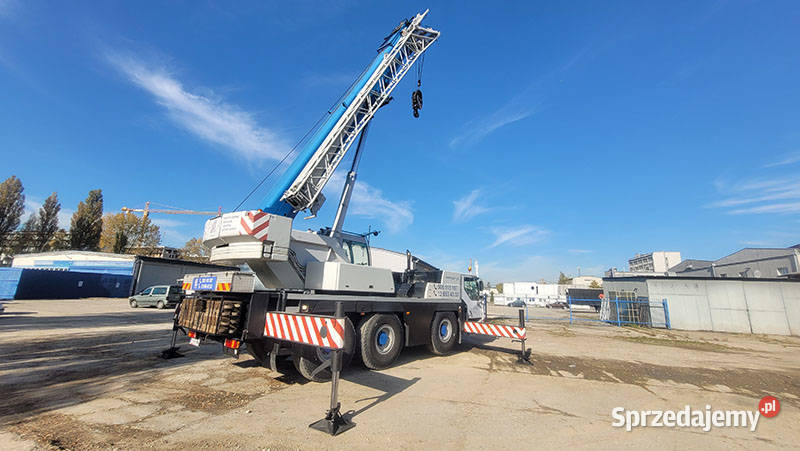 Do sprzedania Żuraw samojezdny Liebherr LTM 1045 małopolskie