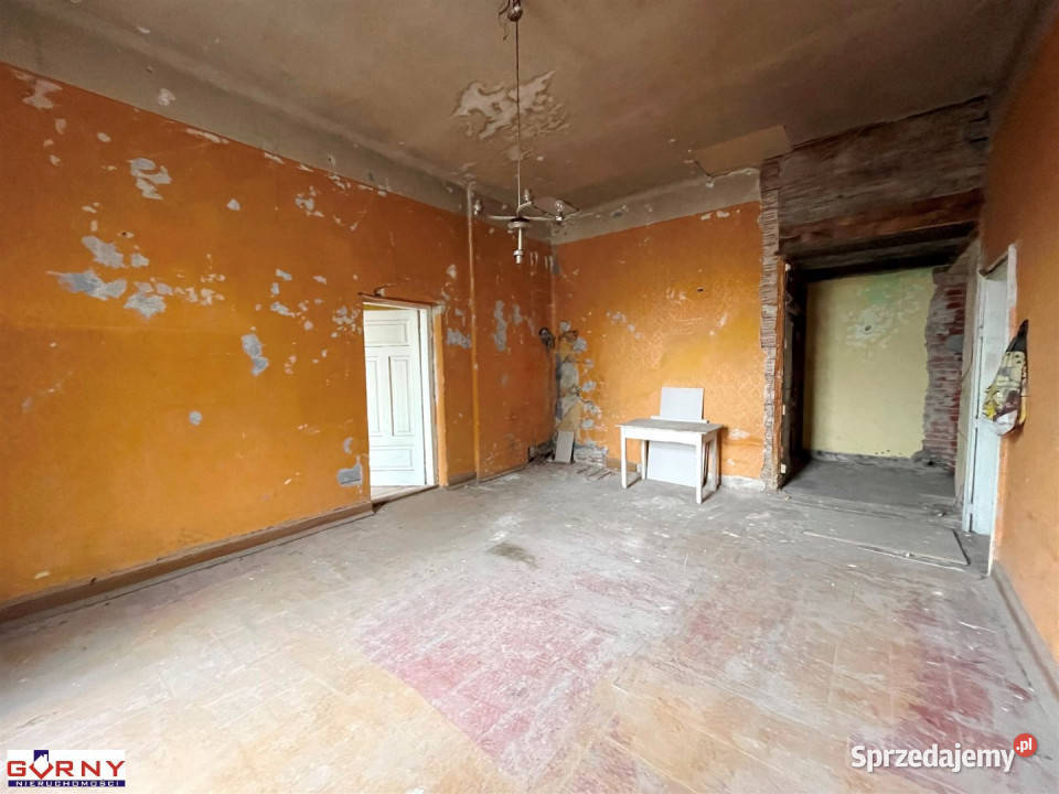 sprzedaży mieszkania Piotrków Trybunalski 697m2