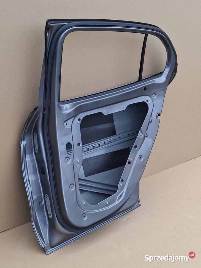 MERCEDES GLA W156 X156 DRZWI PRAWY TYŁ PRAWE Bieleń