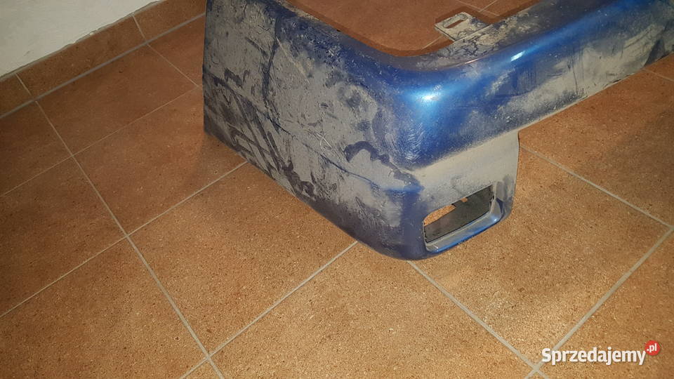 Sprzedam zderzak tylny do VW T4 Lift Multivan