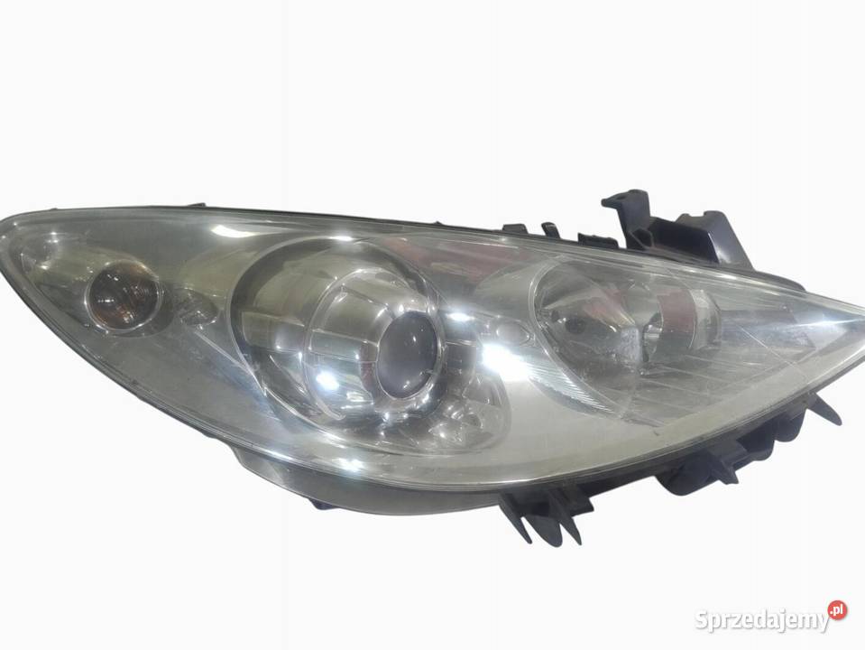LAMPA PRAWA PRZEDNIA PRZÓD PEUGEOT 307 LIFT