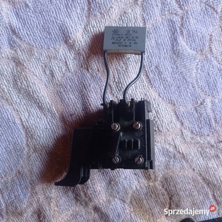 Piła elektryczna BOSCH AKE 30 Części Zbiornik Piły łańcuchowe