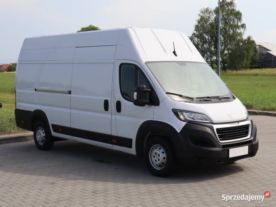 Peugeot Boxer 22 BlueHDi Katowice