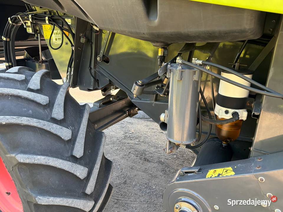 Kombajn zbożowy Claas Lexion 560 heder V750 prod Nowa Ruda