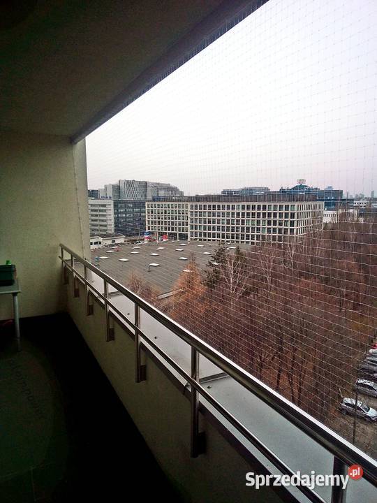 Montaż siatki zabezpieczającej na balkonie kota mazowieckie Warszawa