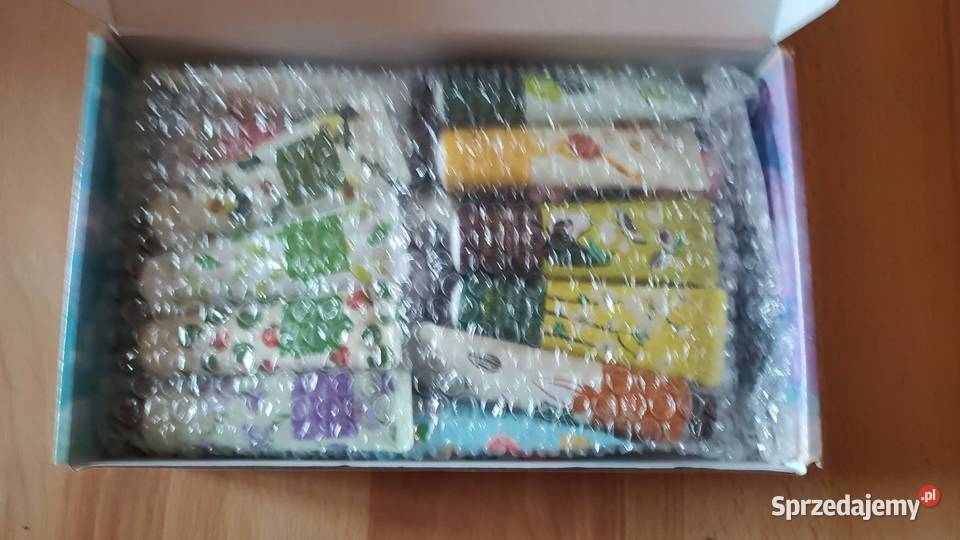 Zestaw kremów do rąk o różnym zapachu