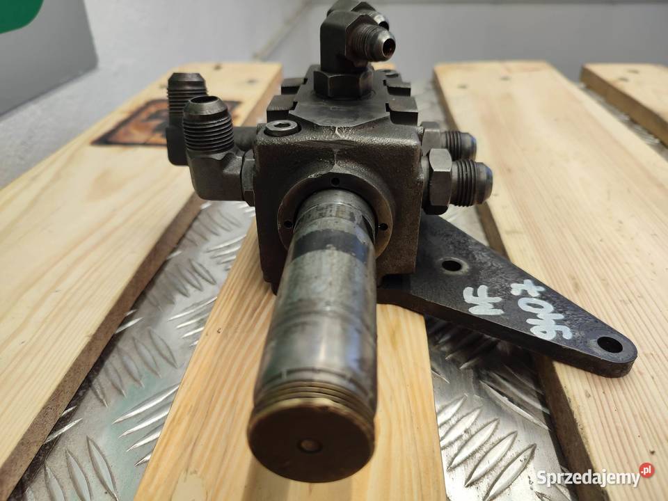 Elektrozawór Massey Ferguson 9407 3579640 Wilkowo sprzedam