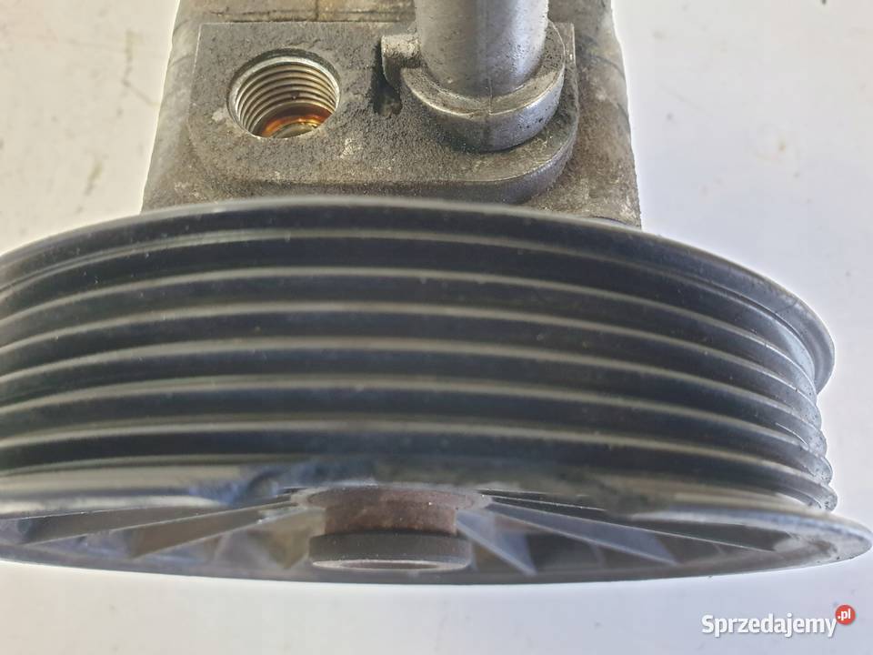 Volvo V40 18 16V POMPA WSPOMAGANIA 7611332112 lubelskie