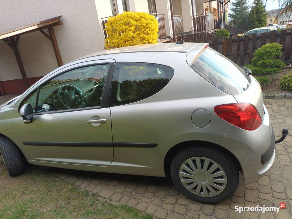 Peugeot 207 14 benzyna Janów Lubelski