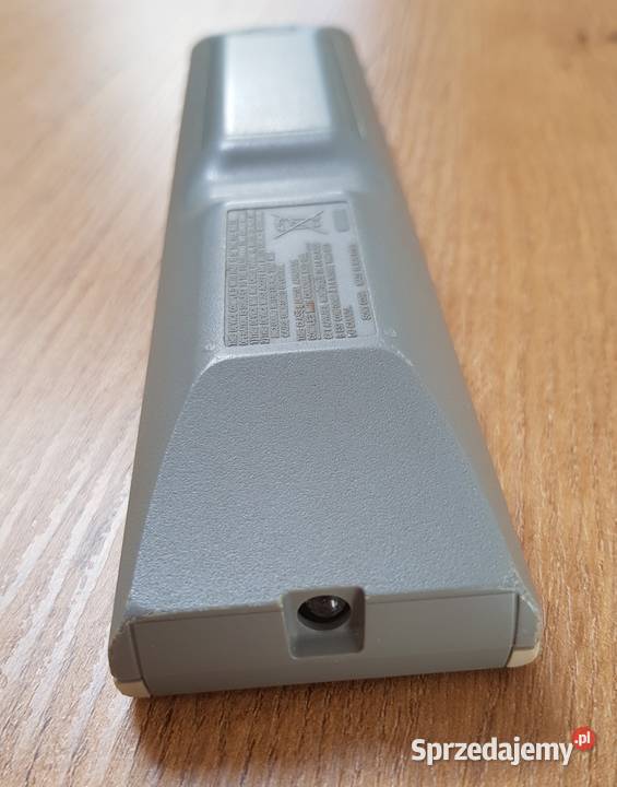 Oryginalny pilot do odtwarzacza DVD marki Sony Golina