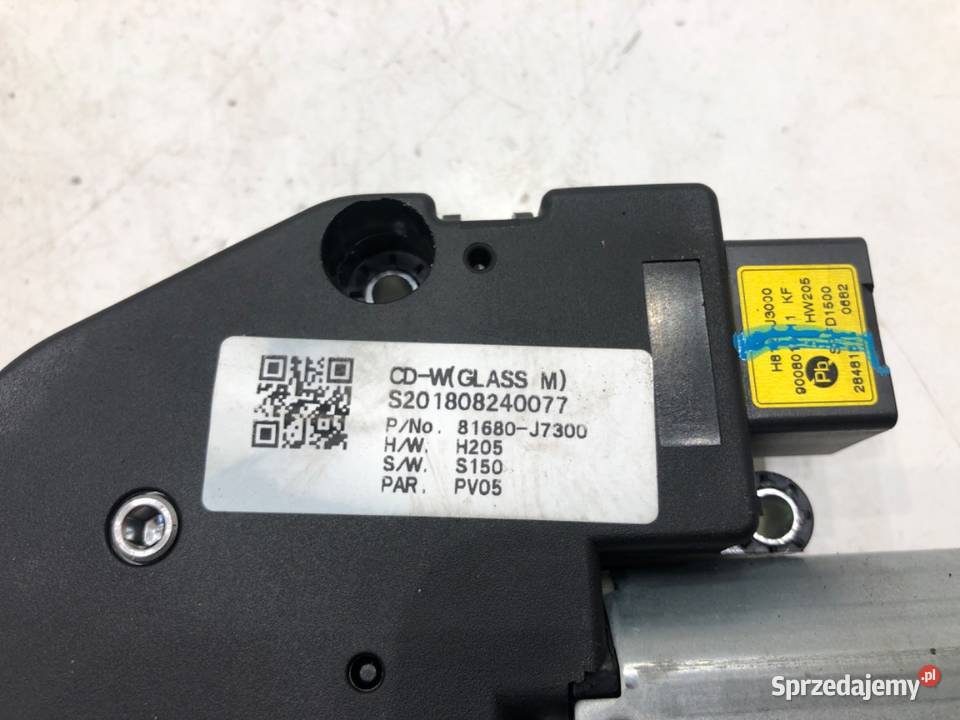 SILNICZEK SZYBERDACHU KIA CEED K8110J7000