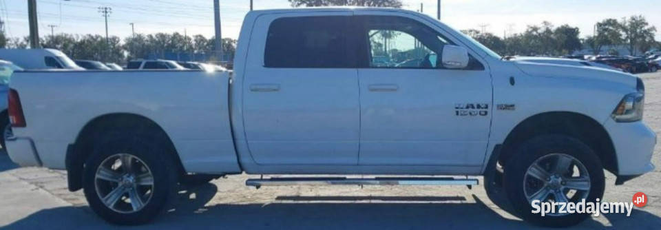 Dodge RAM RAM 2016 SPORT 57HEMI Kamera cofania Gdynia sprzedam