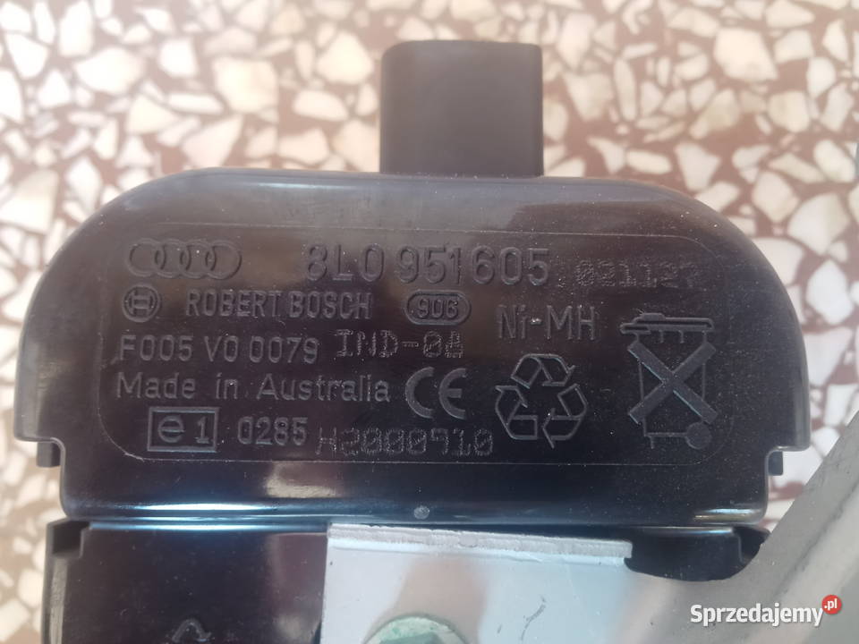 Audi A2 A3 A4 A6 Syrena alarmu 8L0951605 Dębica sprzedam