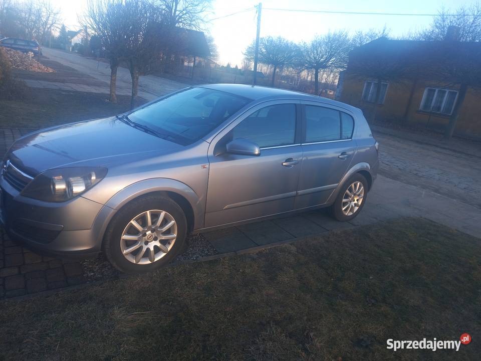 OPEL ASTRA H BENZYNA 16 2004BOGATA Krośniewice