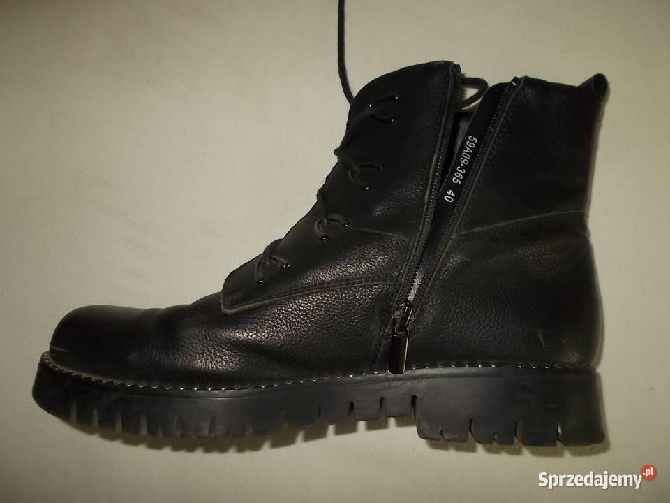 Buty czarne skóra z ćwiekami workery r40 dłwkł27 Poznań