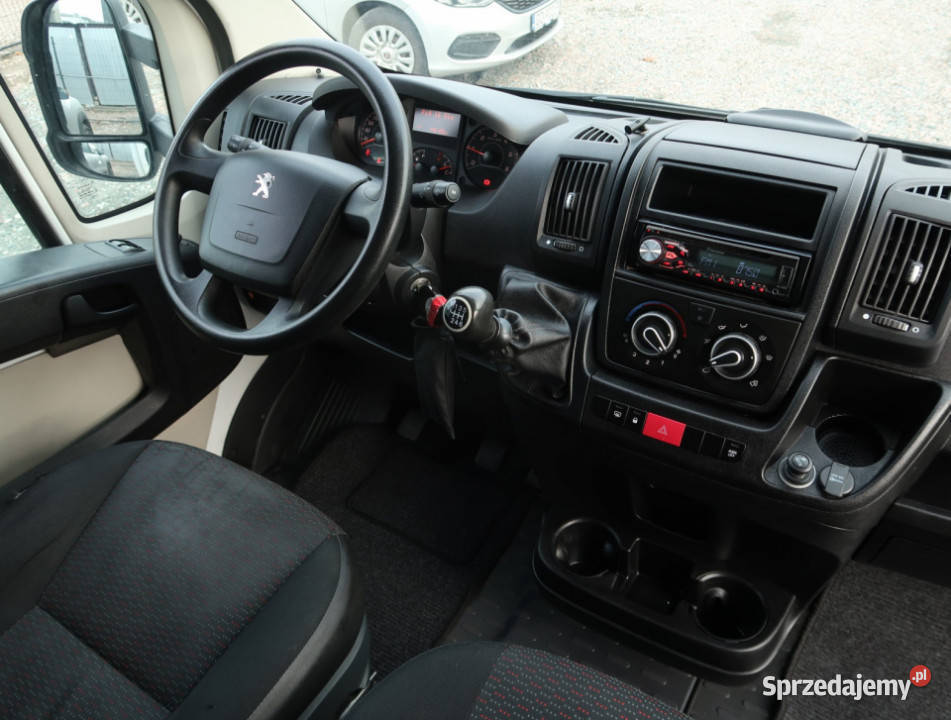 Peugeot Boxer 20 BlueHDi Samochody osobowe Piaseczno
