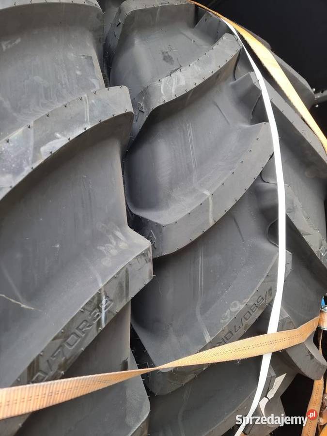 Opona 58070R38 TL 155D FARMAX R70 CEAT 65065R38 Piaski