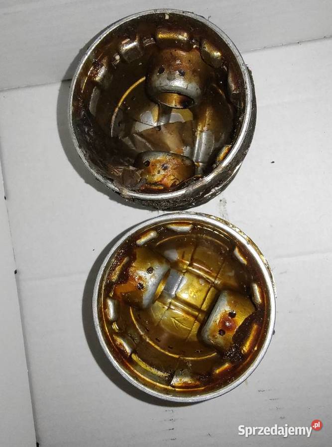 Oryginalne tłoki 7815 z pierścieniami Dniepr MT Leszno