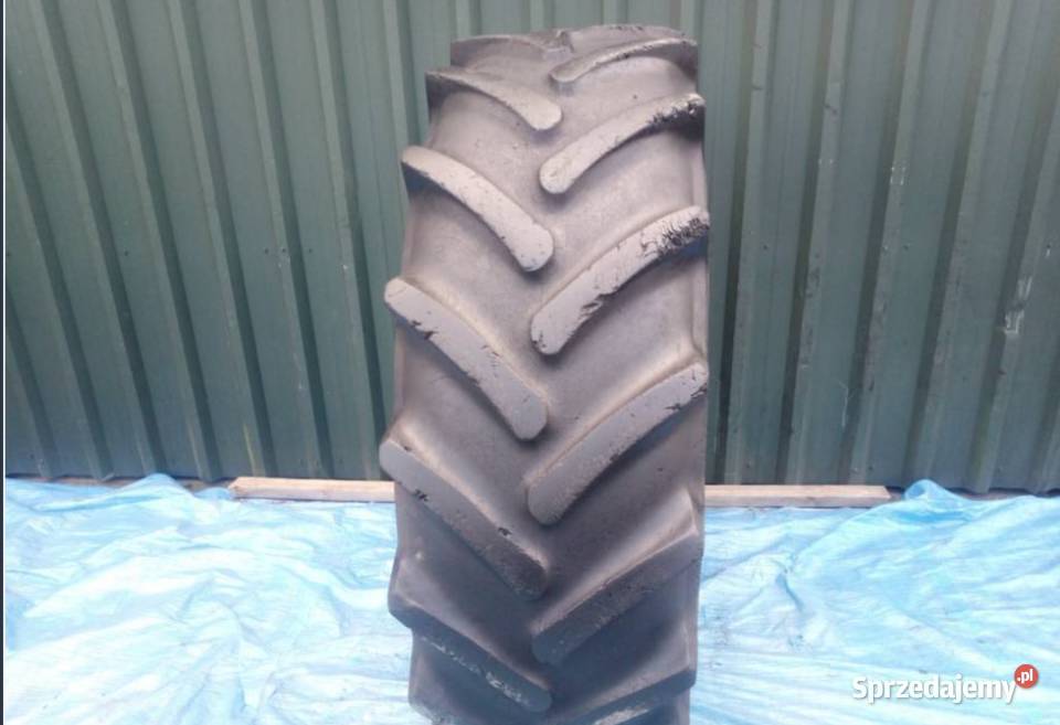 OPONA CONTINENTAL 48070 R 34 CONTRACT AC 70 T
