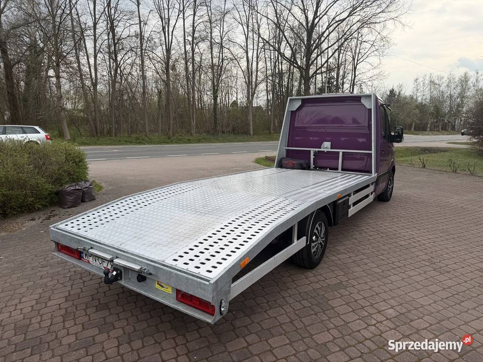 Vw Crafter 20 TDI 109 LAWETA Rok produkcji 2012 Warszawa